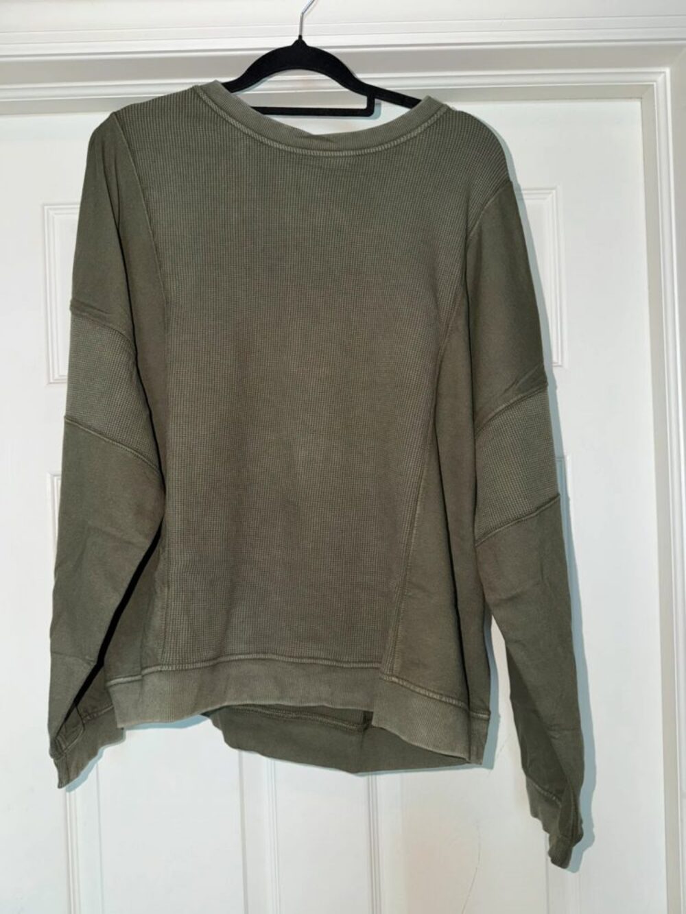 Aerie olive green waffle knit crewneck top – medium – new with tags